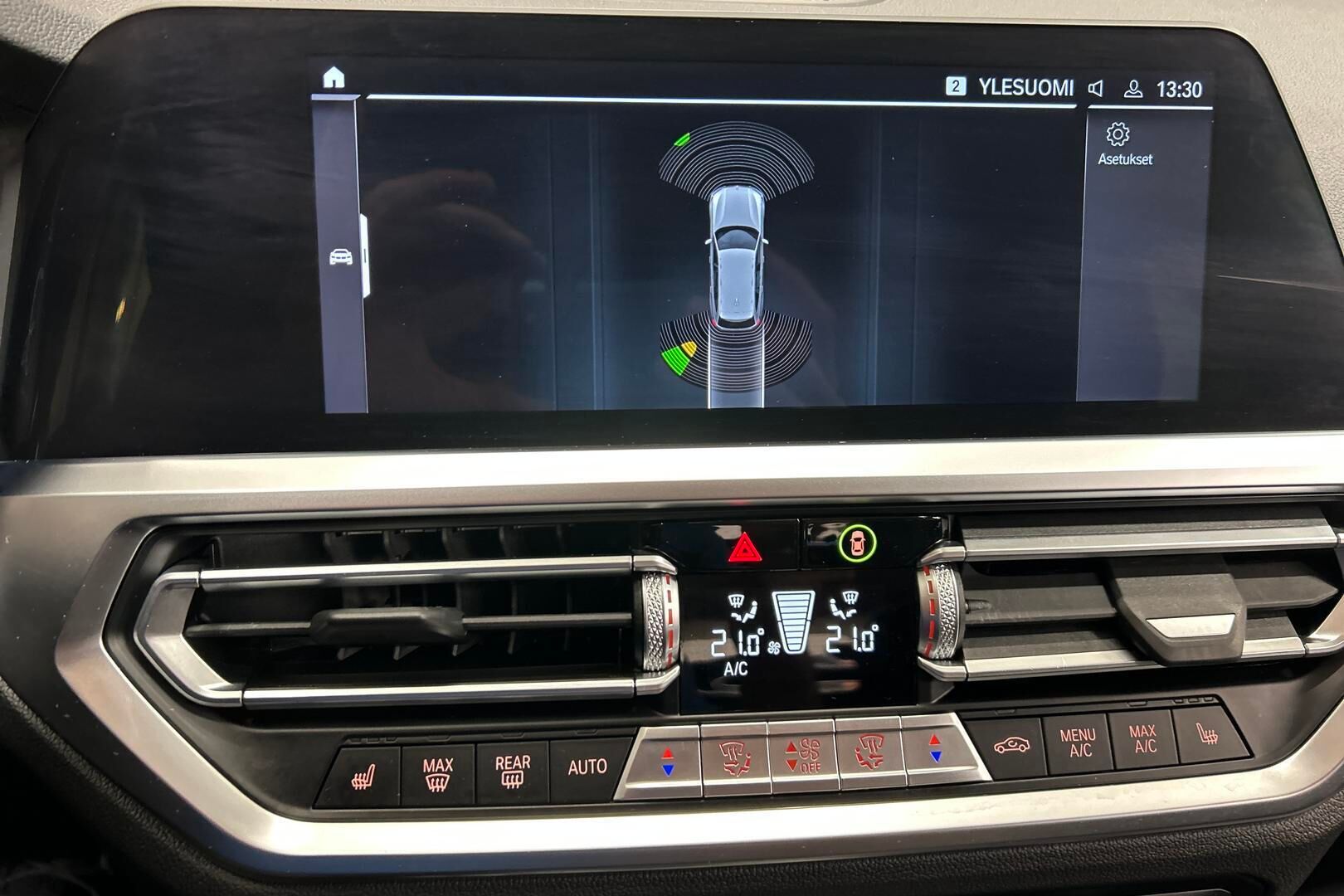 BMW 3-SARJA iso kuva 17