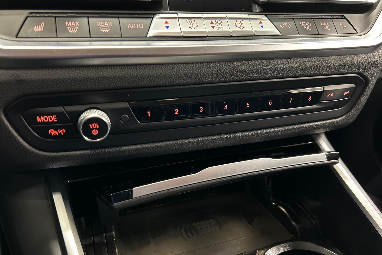 BMW 3-SARJA iso kuva 17