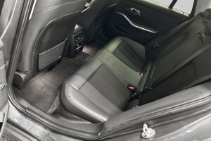 BMW 3-SARJA esikatselu 9