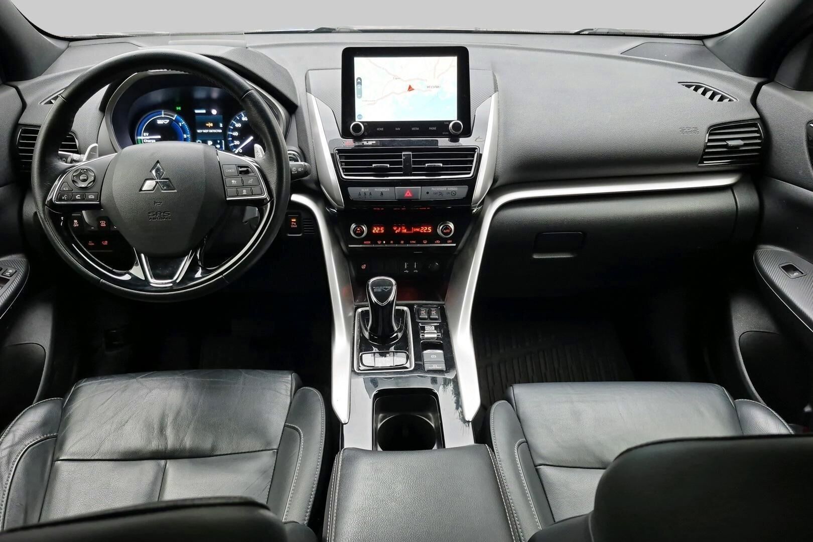 MITSUBISHI ECLIPSE CROSS iso kuva 2