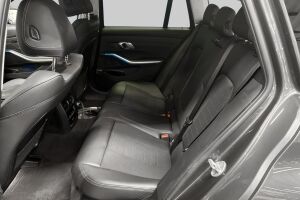 BMW 3-SARJA esikatselu 11