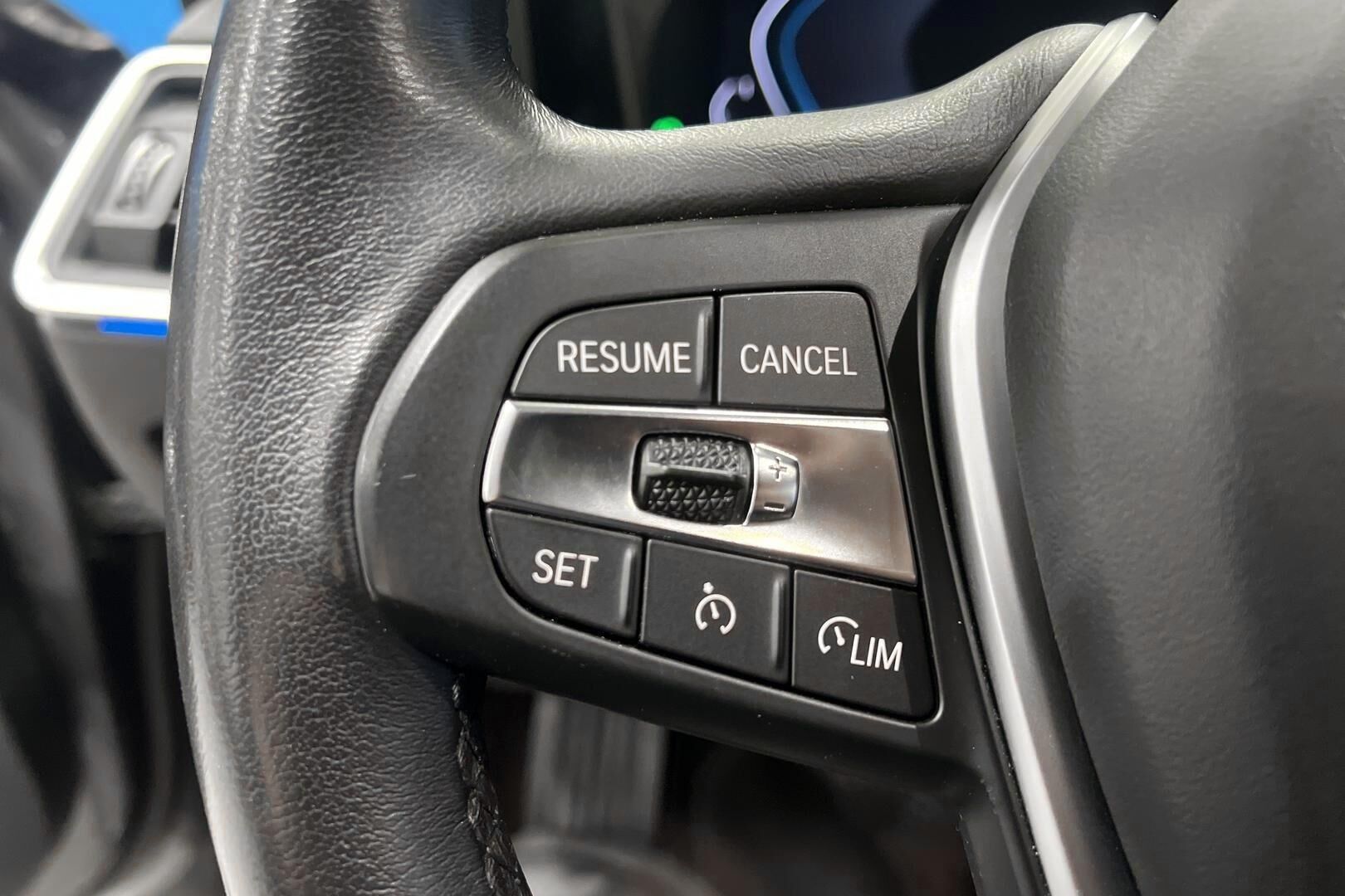 BMW 3-SARJA iso kuva 14