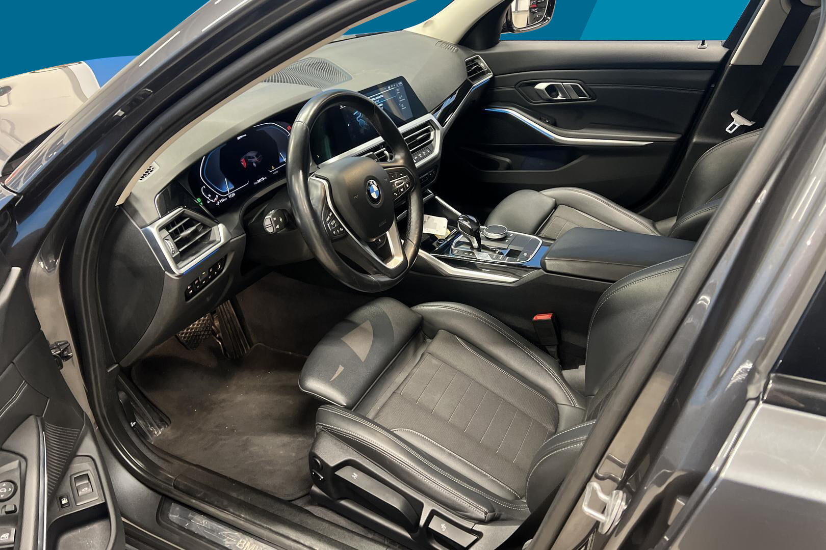 BMW 3-SARJA iso kuva 8