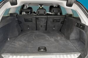 BMW 3-SARJA esikatselu 11