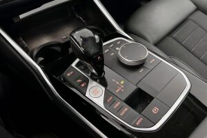 BMW 3-SARJA esikatselu 15