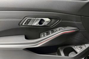 BMW 3-SARJA esikatselu 20