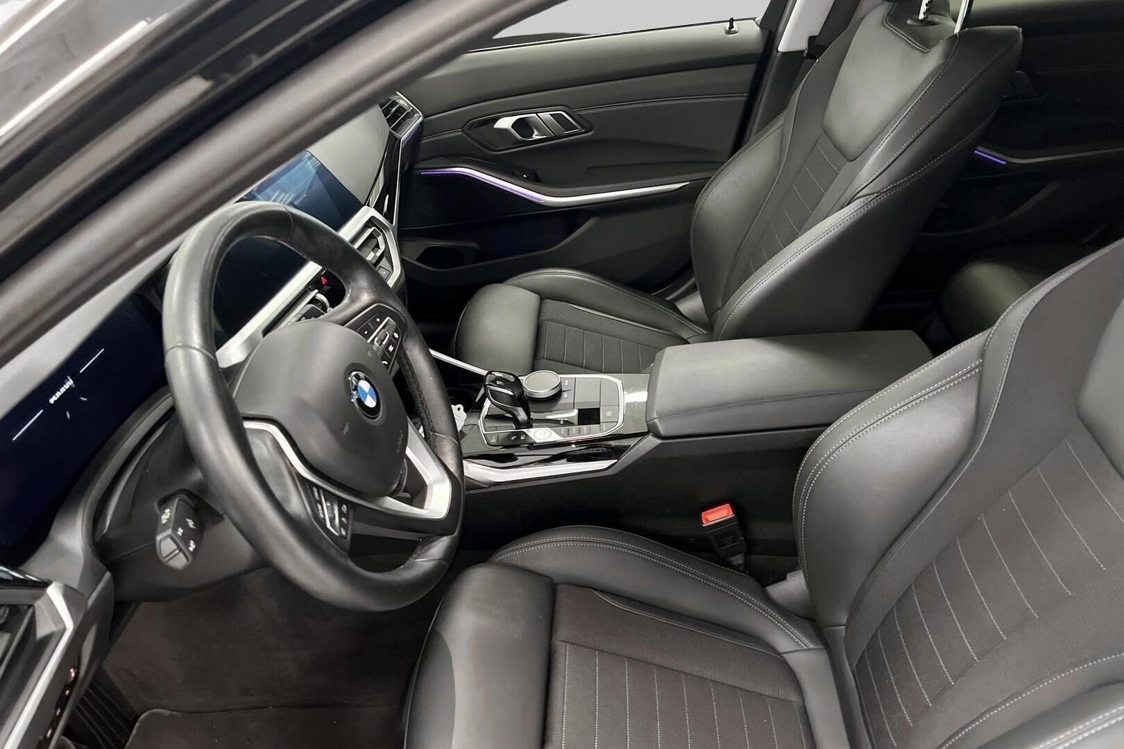 BMW 3-SARJA iso kuva 8