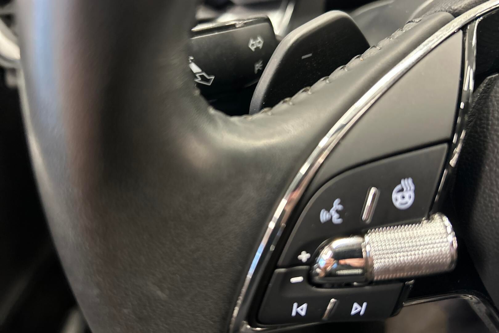 SKODA Enyaq iso kuva 24