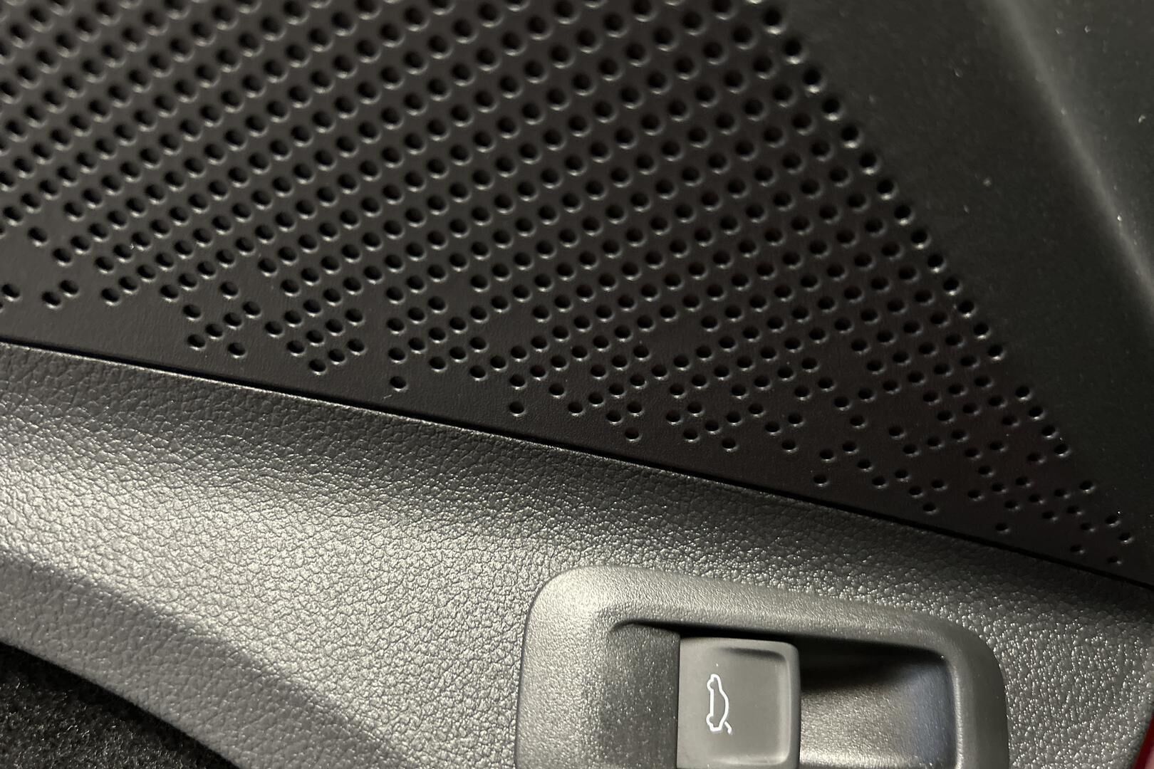 SKODA Enyaq iso kuva 40