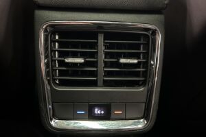 SKODA Enyaq esikatselu 28