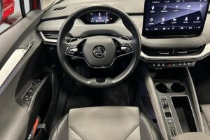 SKODA Enyaq esikatselu 30