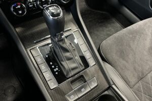 SKODA Superb esikatselu 21