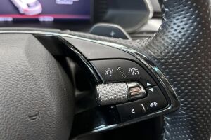 SKODA Superb esikatselu 24