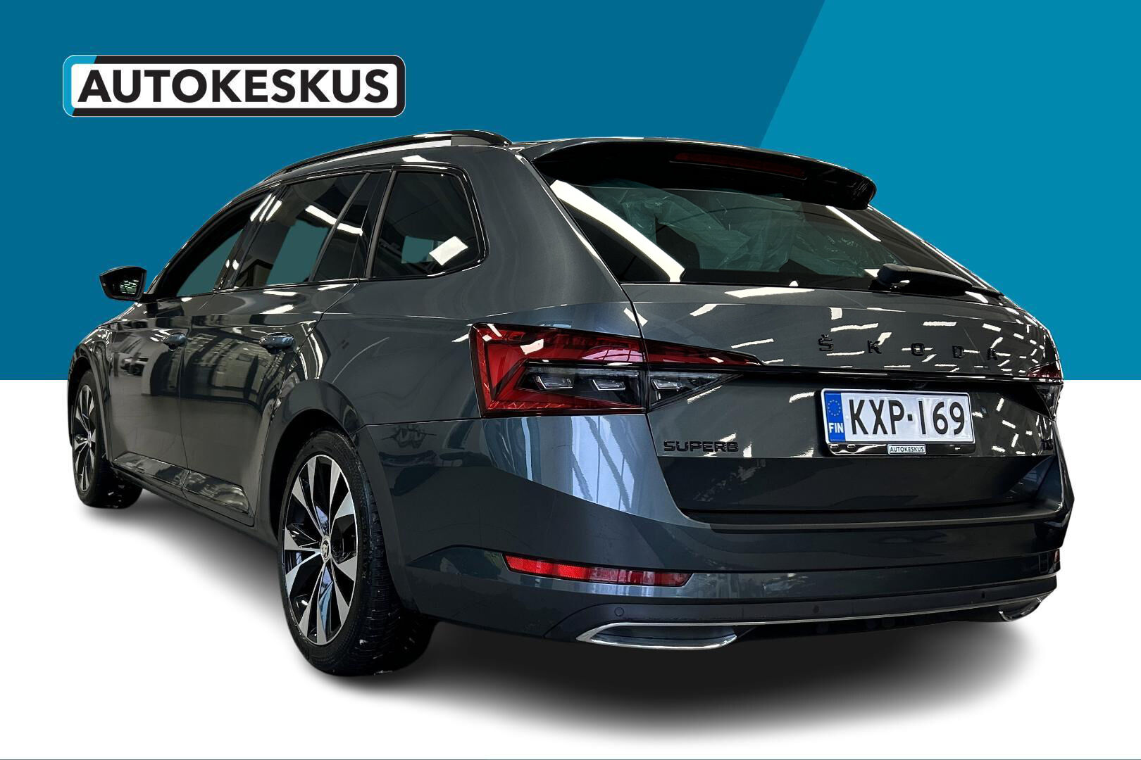 SKODA Superb iso kuva 6