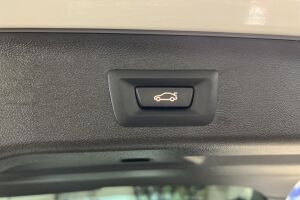 BMW 5-SARJA esikatselu 15