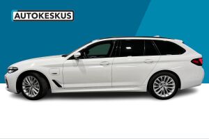 BMW 5-SARJA esikatselu 6