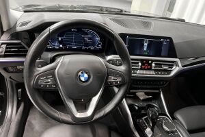 BMW 3-SARJA esikatselu 6