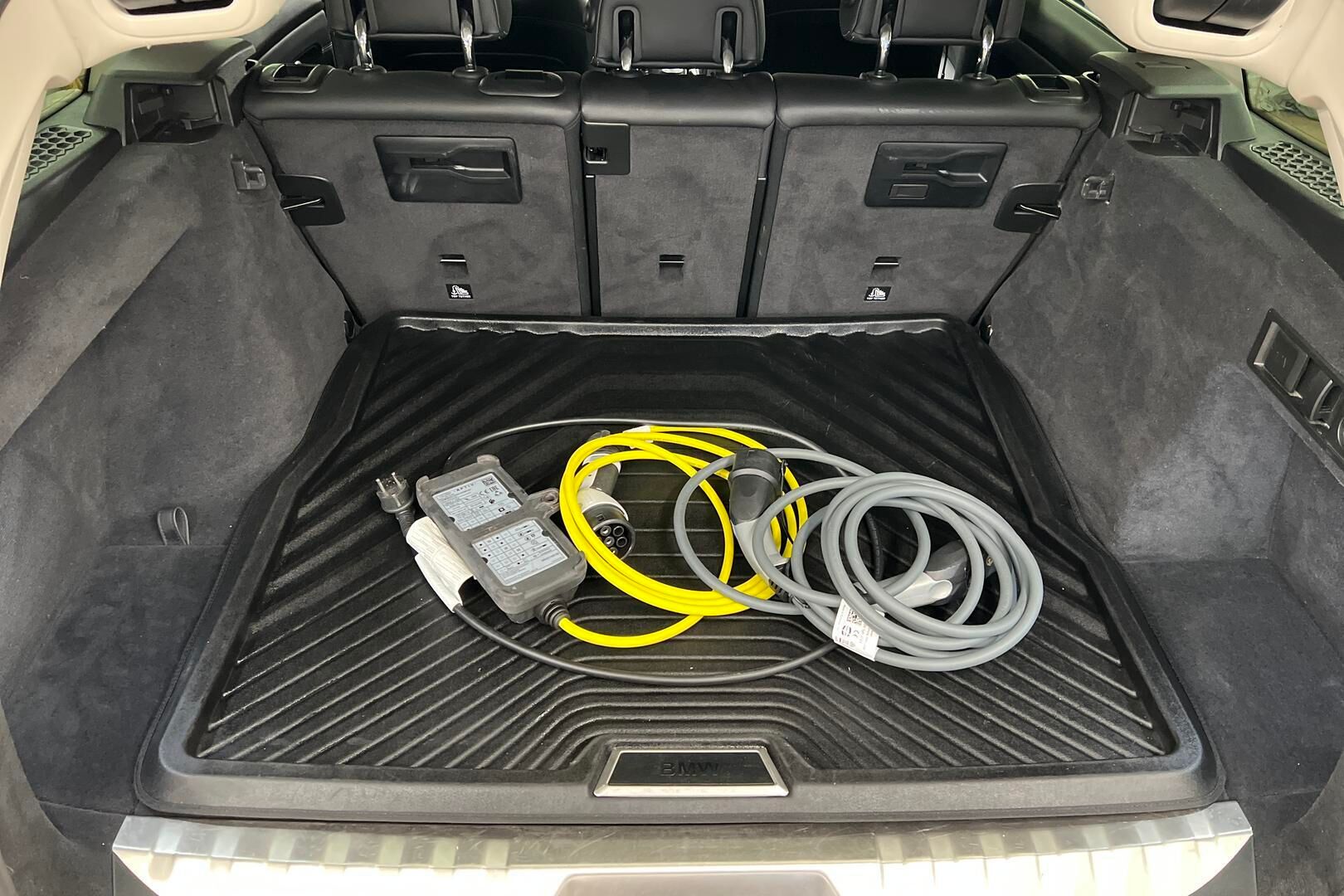 BMW 3-SARJA iso kuva 16