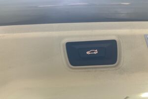 BMW 3-SARJA esikatselu 20