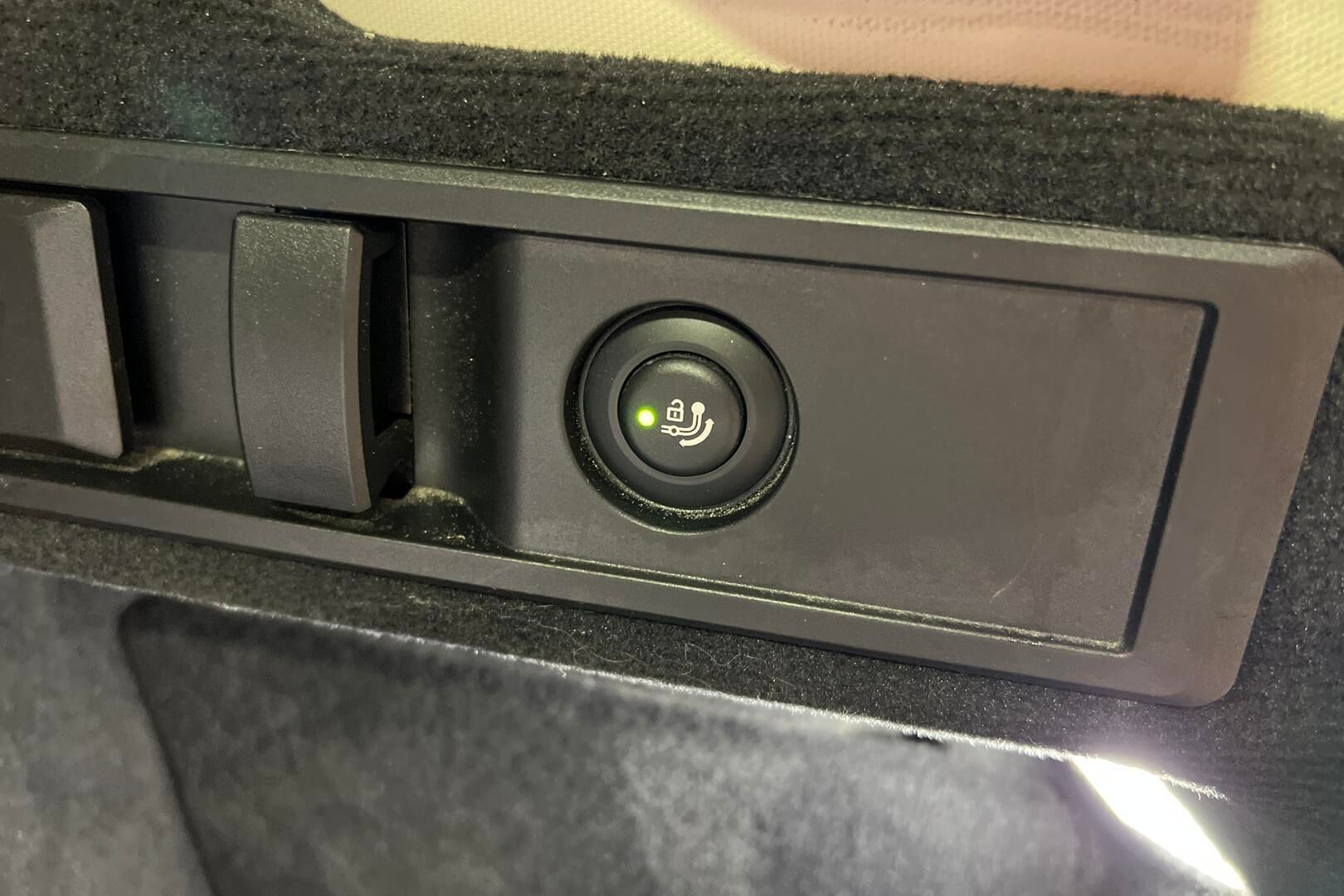 BMW 3-SARJA iso kuva 10