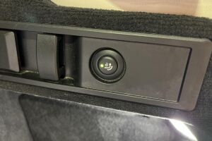 BMW 3-SARJA esikatselu 10