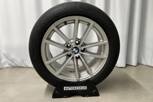 BMW 3-SARJA esikatselu 21