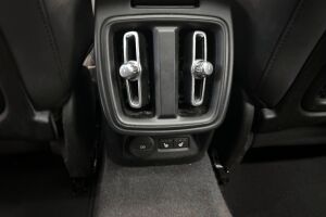 POLESTAR 2 esikatselu 27