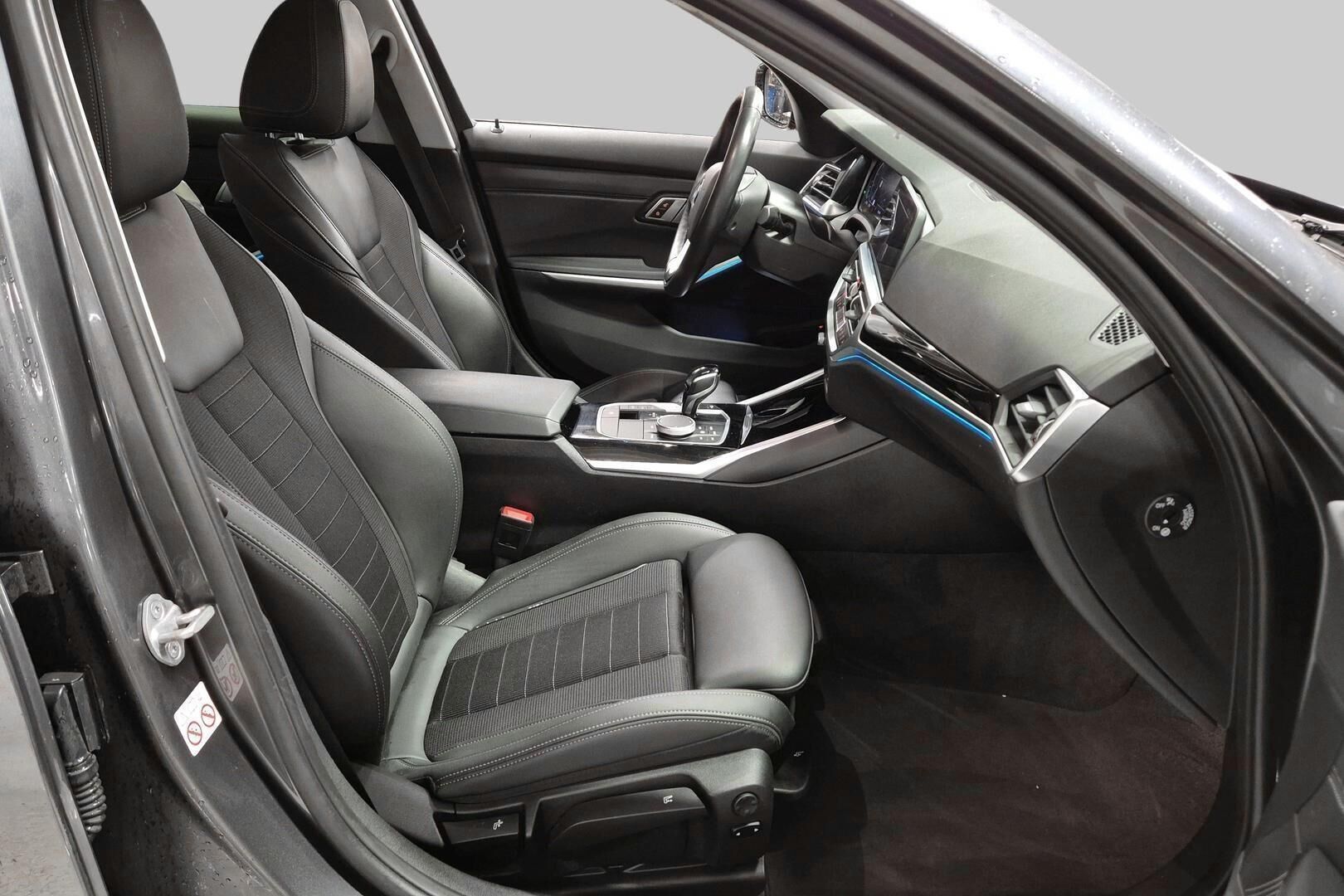 BMW 3-SARJA iso kuva 3