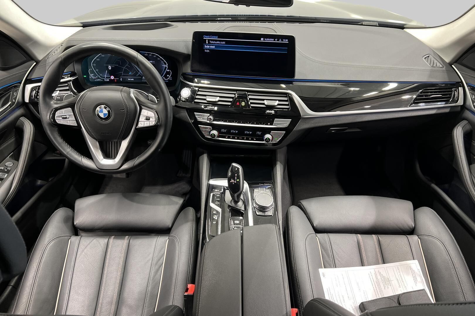 BMW 5-SARJA iso kuva 10