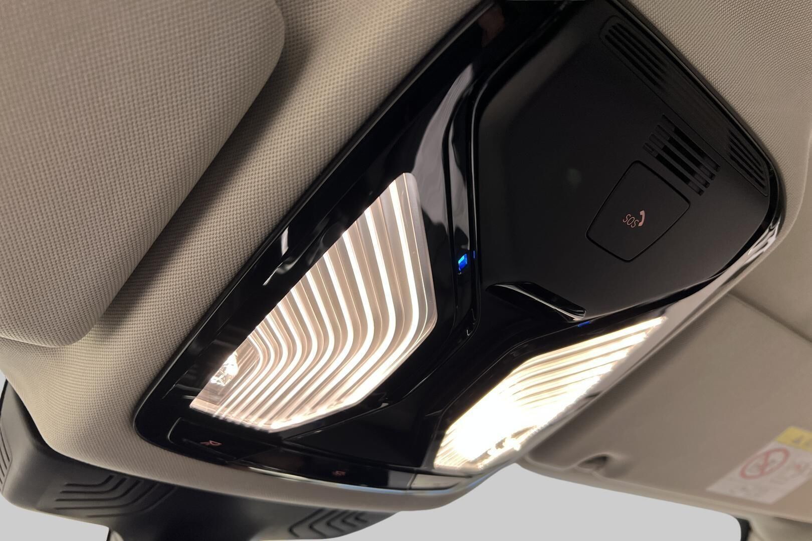 BMW 5-SARJA iso kuva 25