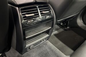 BMW 5-SARJA esikatselu 33