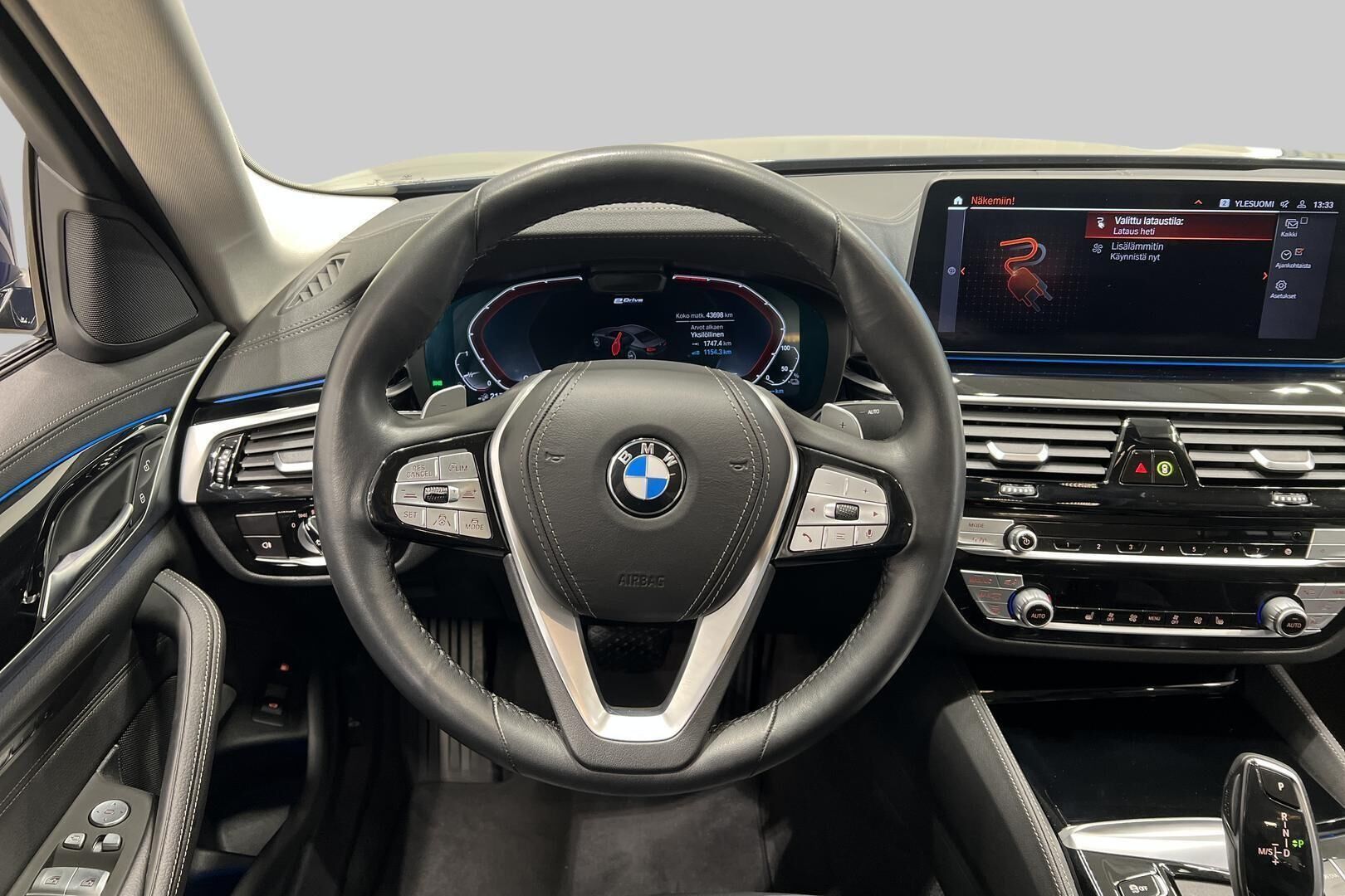 BMW 5-SARJA iso kuva 34