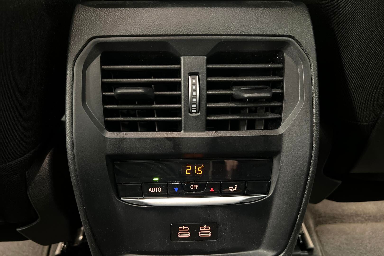 BMW 3-SARJA iso kuva 18