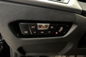 BMW 3-SARJA esikatselu 20