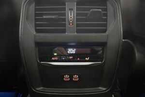 BMW 3-SARJA esikatselu 28