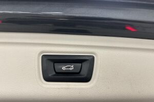 BMW 3-SARJA esikatselu 30