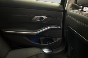 BMW 3-SARJA esikatselu 31