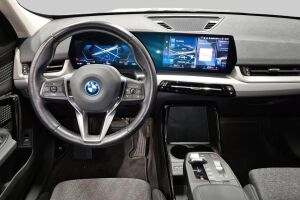 BMW IX1 esikatselu 1