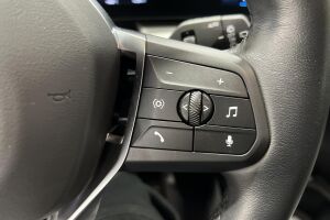 BMW IX1 esikatselu 16