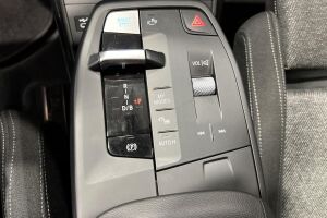 BMW IX1 esikatselu 17