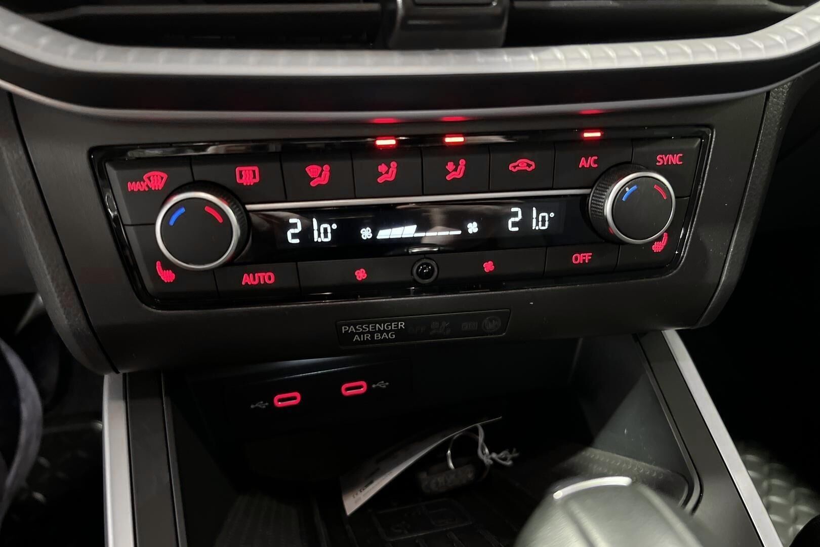 Seat Arona iso kuva 18