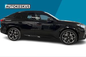 BMW iX2 esikatselu 3