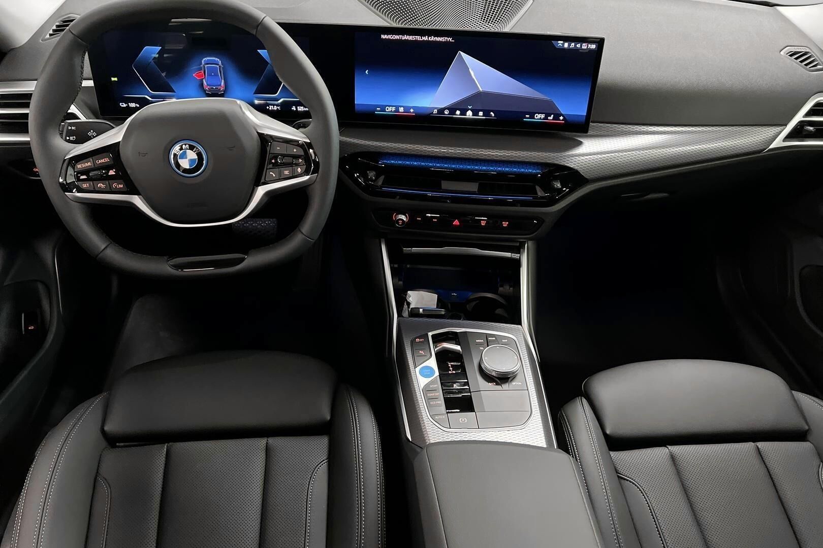 BMW i4 iso kuva 10
