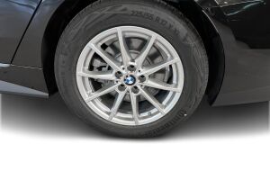 BMW i4 esikatselu 12