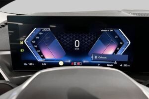 BMW i4 esikatselu 20