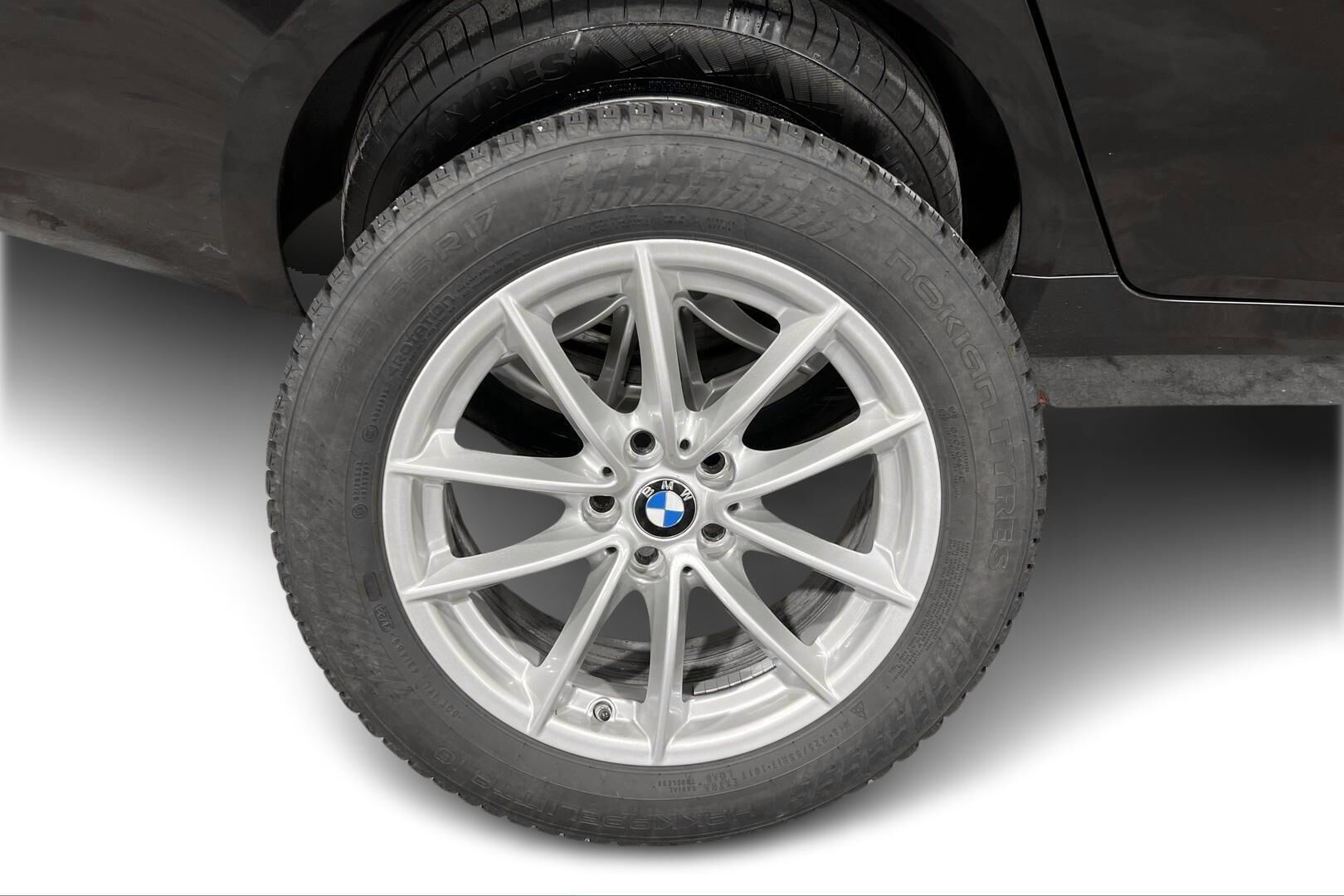 BMW 5-sarja iso kuva 24