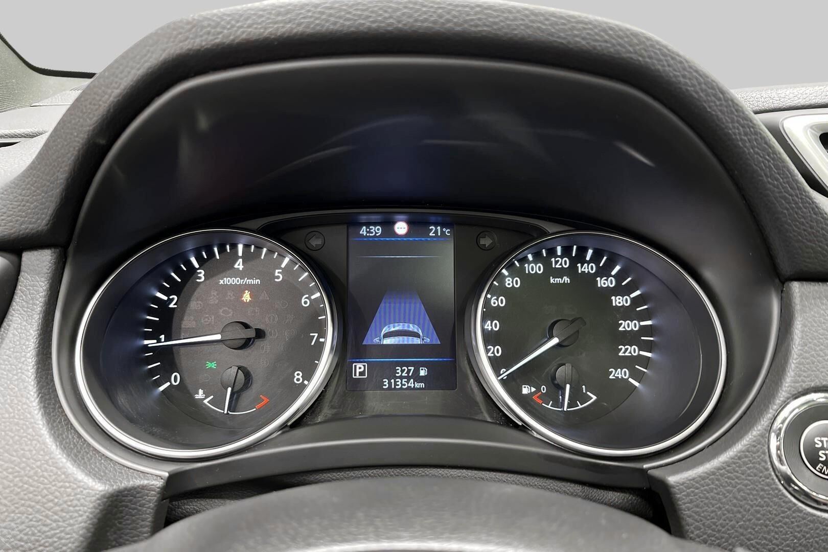 Nissan Qashqai iso kuva 14