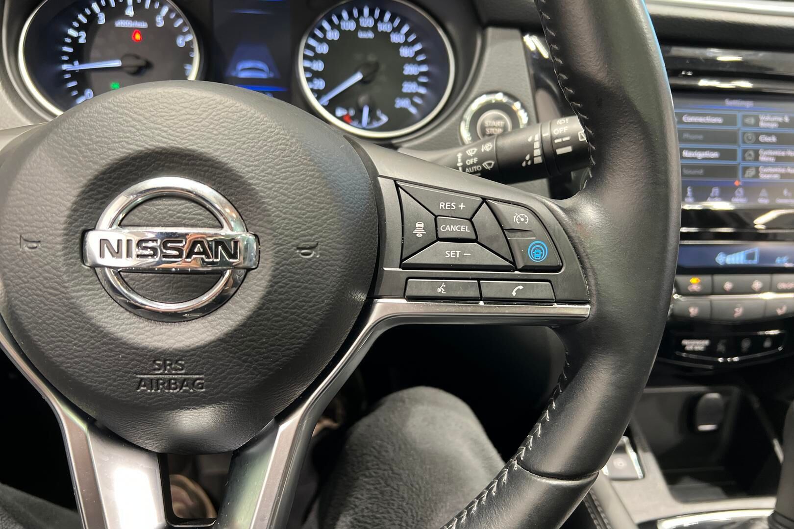 Nissan Qashqai iso kuva 21