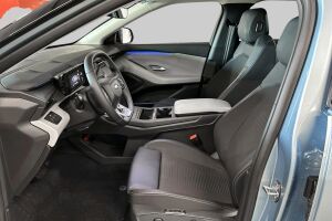 Ford Explorer esikatselu 20