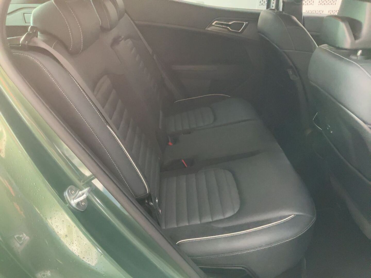 KIA SPORTAGE iso kuva 4